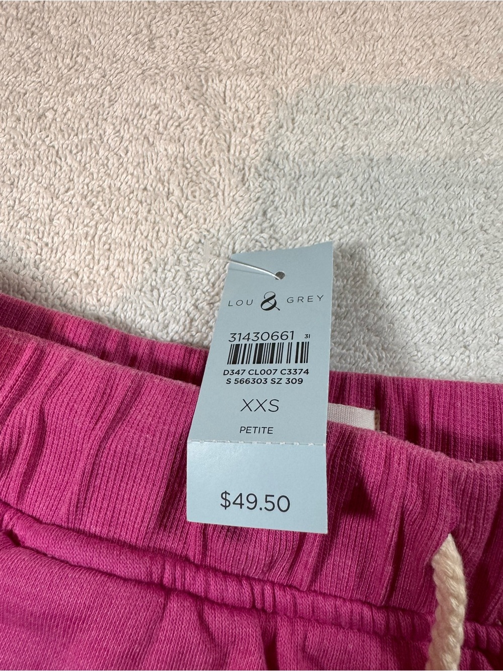Lou & Grey Women's Pink and Orange Ombre Athletic Shorts - Picture 7 of 8